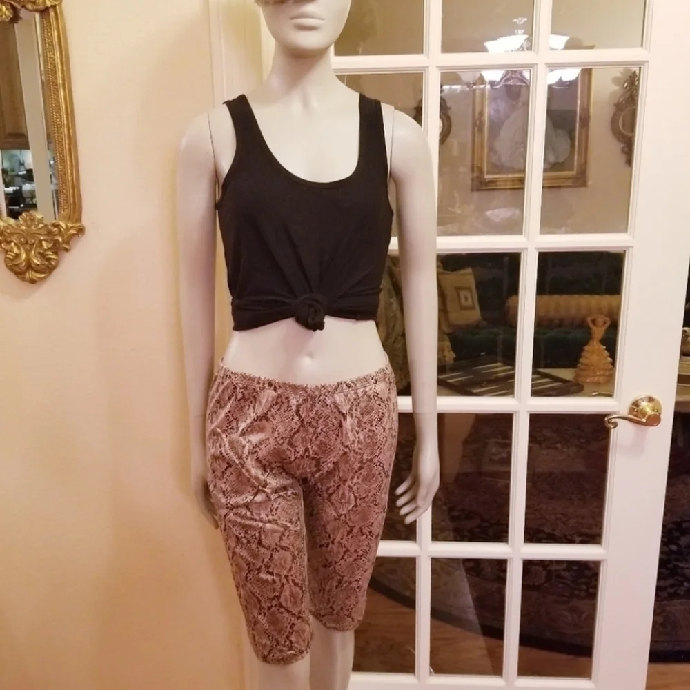 Boohoo nwt faux